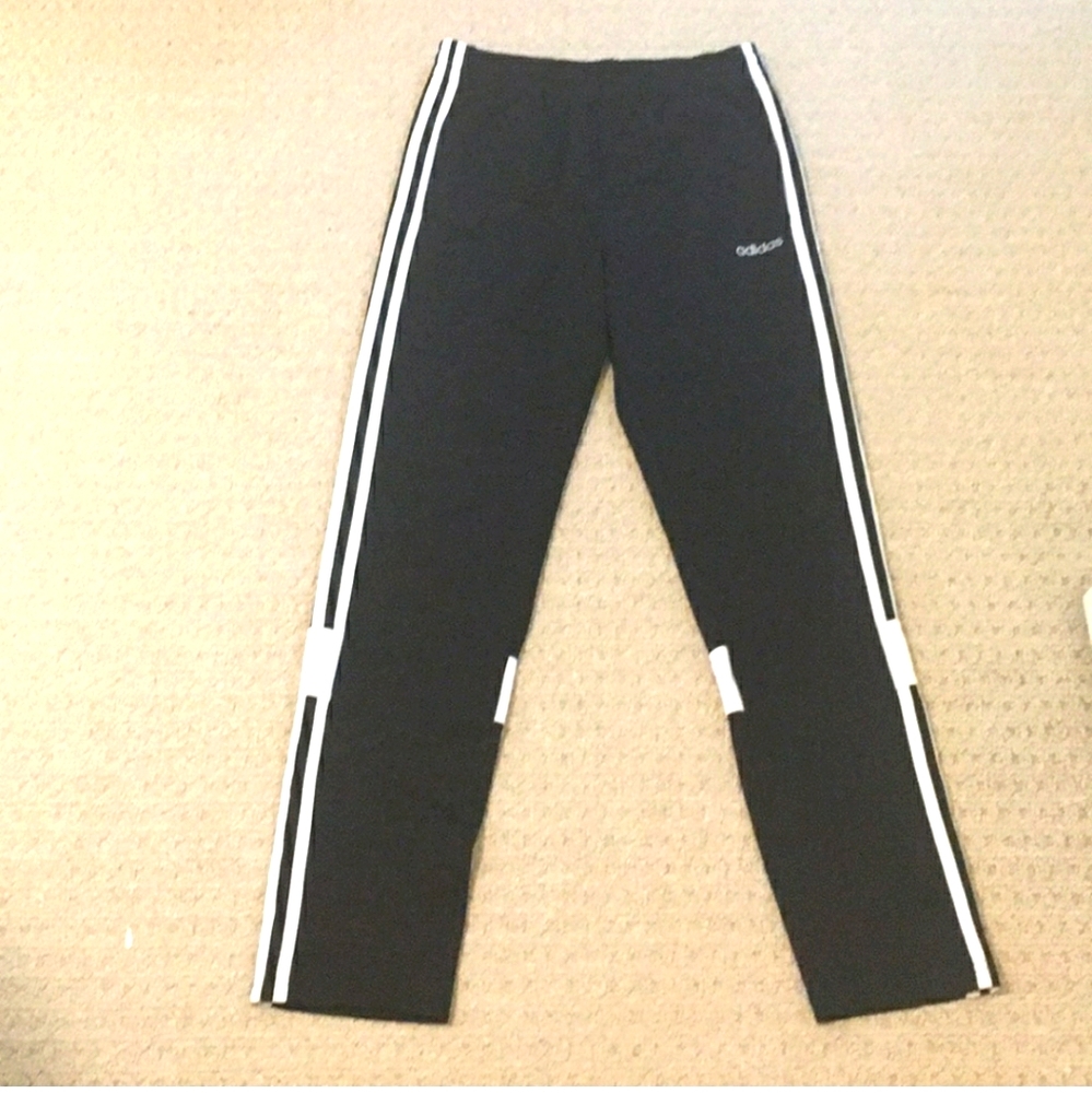🐼NWOT Black striped adidas track pants🐼